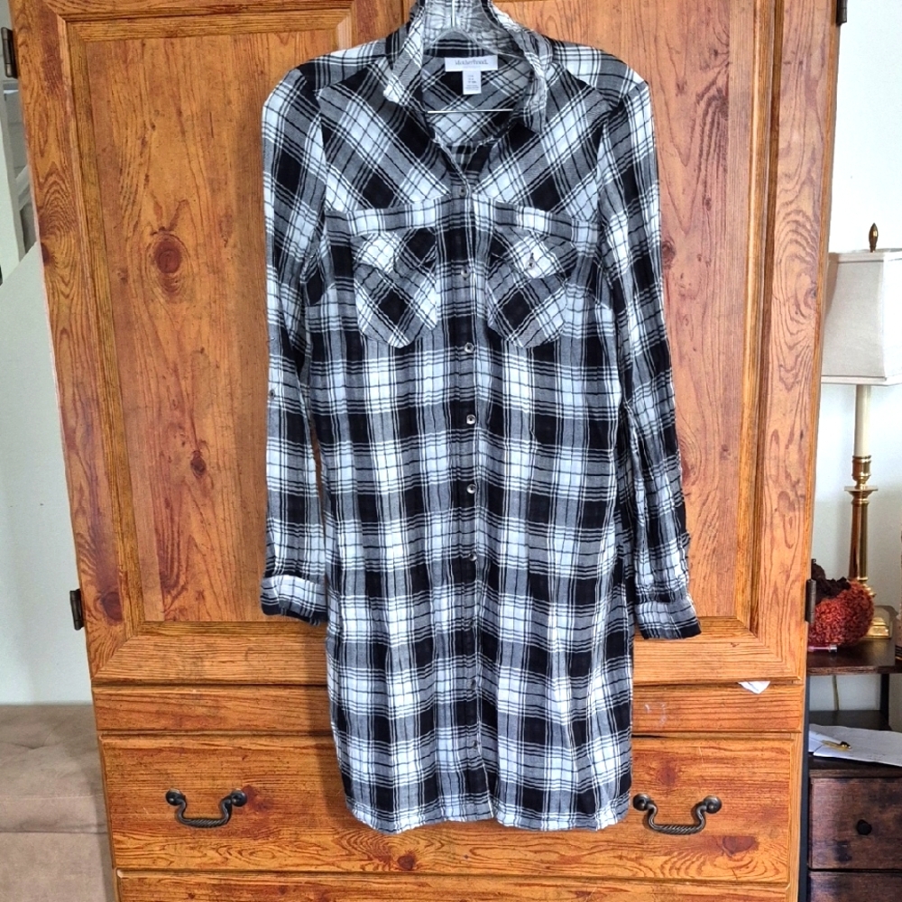 Motherhood Maternity Black White Flannel Dress Small